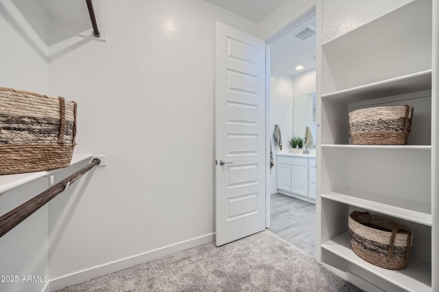 Owner's Walk in Closet Owner's Walk in Closet