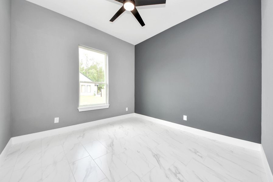Spacious, unfurnished interior of a new home in , Dayton (Image 25).