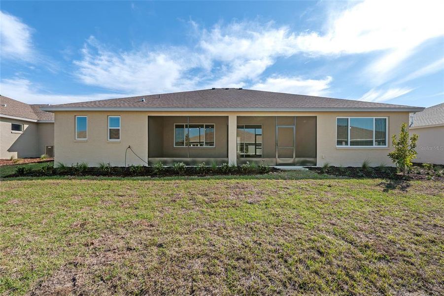 Exterior details and patio area of a home in , Ocala (Image 31).