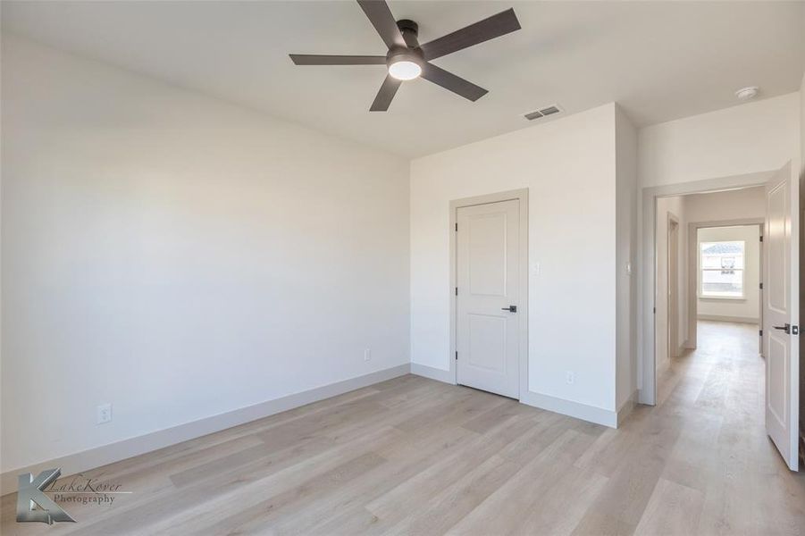 Spacious, unfurnished interior of a new home in , Abilene (Image 20). Spacious, unfurnished interior of a new home in , Abilene (Image 20).