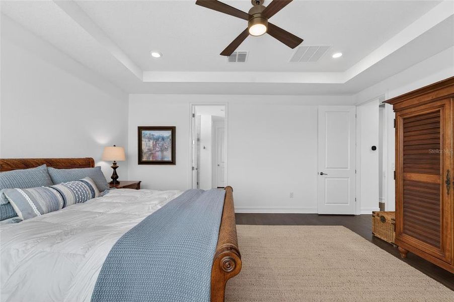 Furnished interior view inside a new home in SouthShore Yacht Club, Ruskin (Image 18).