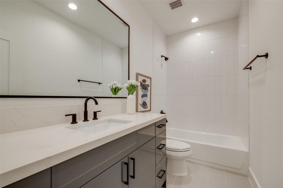 ASK ABOUT CUSTOMIZATION OPTIONS DURING CONSTRUCTION ONLY *MAZZARINO MODEL HOME * PHOTOS MAY SHOW A SIMILAR FLOOR PLAN AND/OR UPGRADED/ALTERNATIVE FINISHES * Please use these photos as a guide *THIS IS AN ACTIVE CONSTRUCTION SITE, BUYERS MUST REQUEST APPOINTMENT TO BE ON PREMISE AT ALL TIMES.