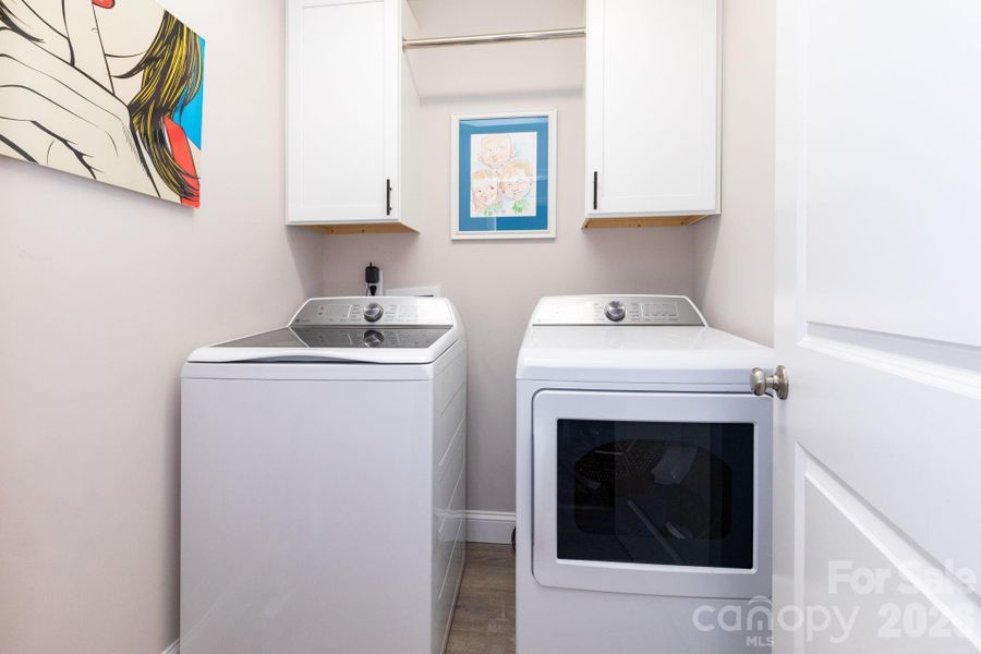 Laundry. Laundry.