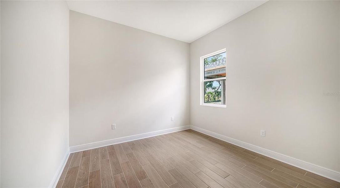 Spacious, unfurnished interior of a new home in Canoe Creek, Parrish (Image 40). Spacious, unfurnished interior of a new home in Canoe Creek, Parrish (Image 40).