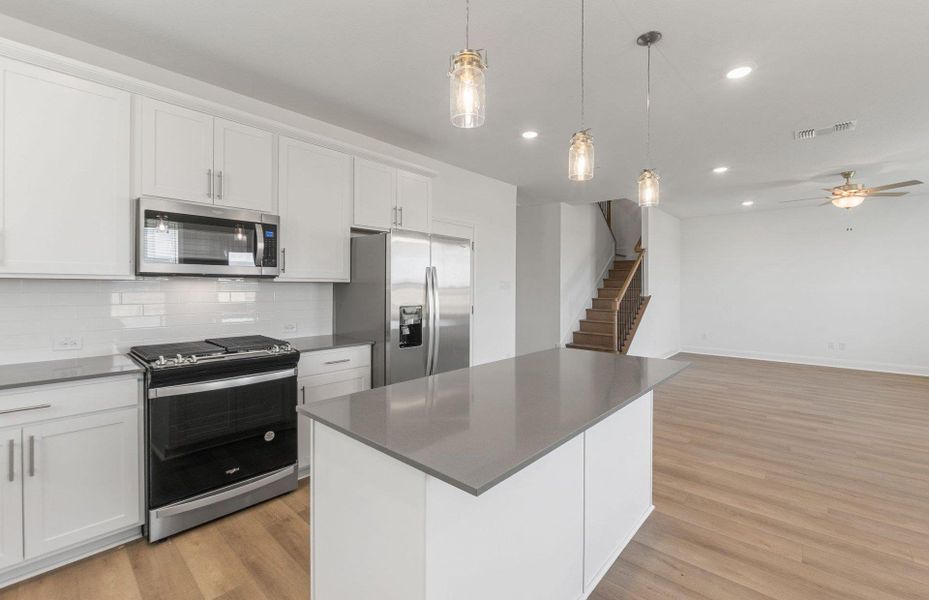 Furnished interior view inside a new home in Patterson Ranch, Georgetown (Image 10).