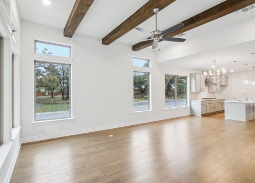 6-custom-Stonehill Dr-006