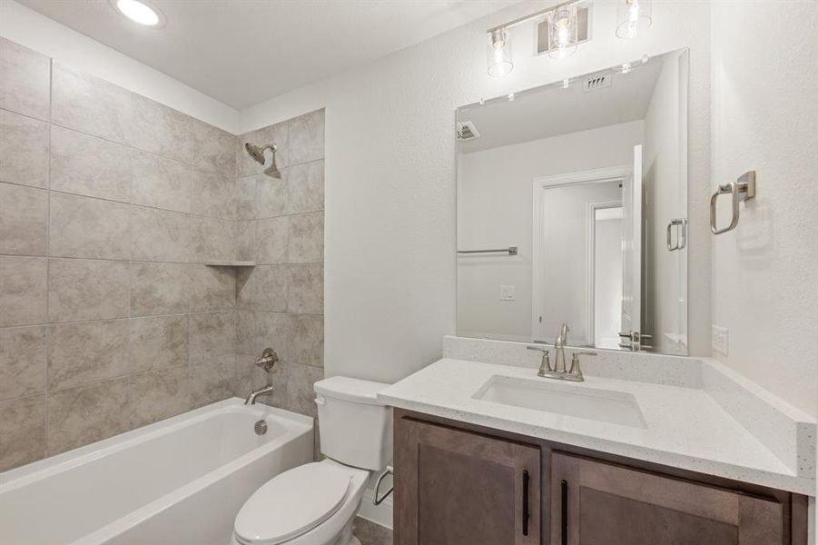 Image 34 of a home in Sable Creek. Image 34 of a home in Sable Creek.