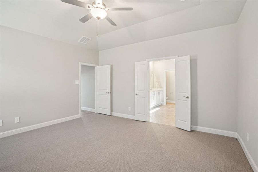 Photo is not of the actual home, but is an inspirational photo of builder’s model home and may depict options, furnishings, and/or decorator features that are not included.