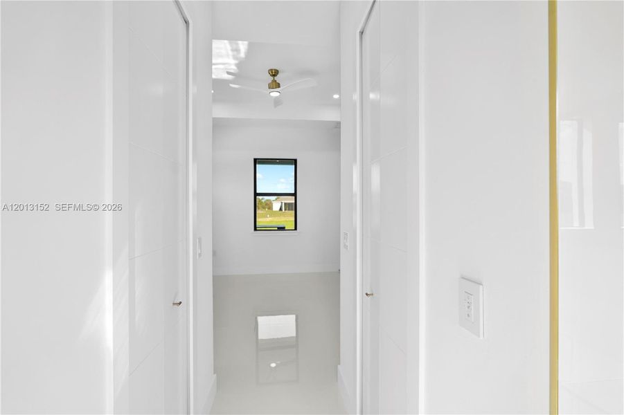 Spacious, unfurnished interior of a new home in , Lehigh Acres (Image 25).
