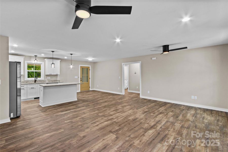 Spacious, unfurnished interior of a new home in , Statesville (Image 22). Spacious, unfurnished interior of a new home in , Statesville (Image 22).