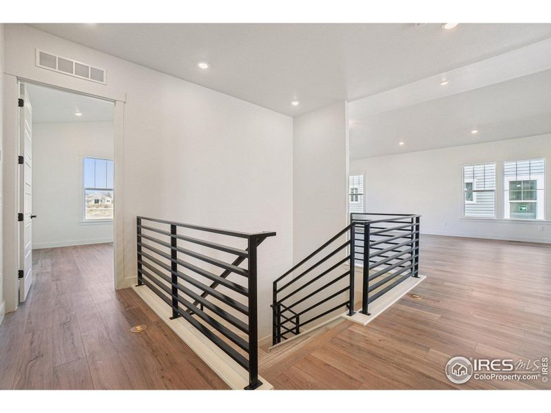 Spacious, unfurnished interior of a new home in , Fort Collins (Image 21).