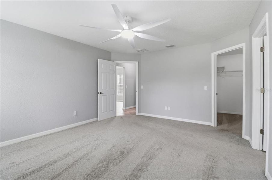 Spacious, unfurnished interior of a new home in , Dunnellon (Image 23). Spacious, unfurnished interior of a new home in , Dunnellon (Image 23).