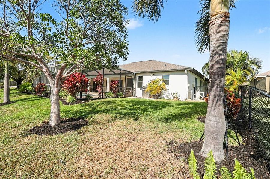 Exterior details and patio area of a home in , Cape Coral (Image 24). Exterior details and patio area of a home in , Cape Coral (Image 24).