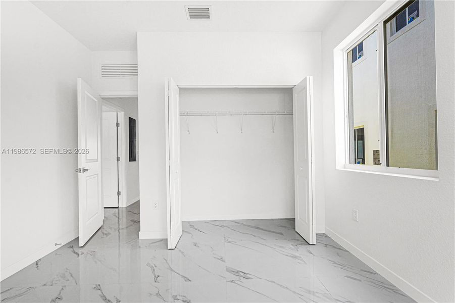 Spacious, unfurnished interior of a new home in , Miami (Image 48).