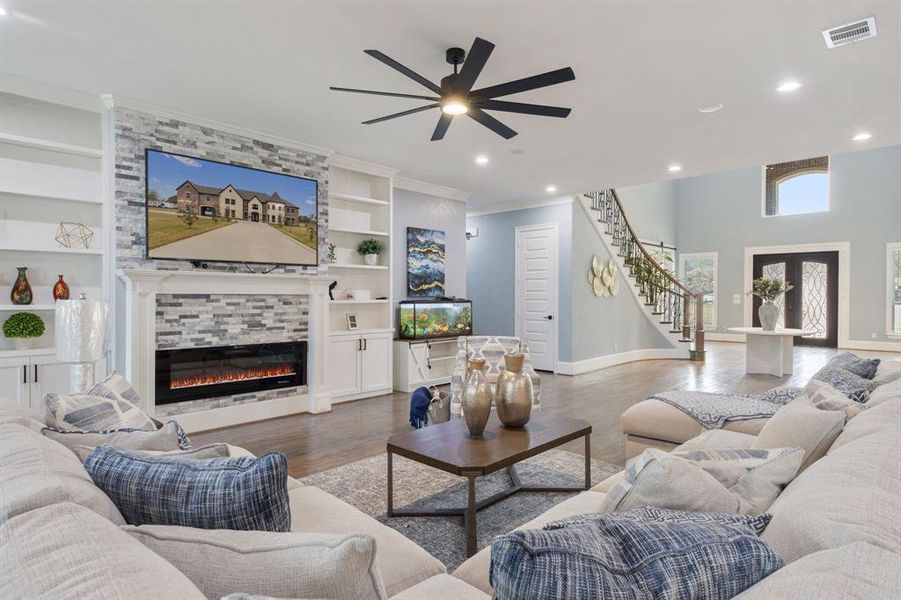 Furnished interior view inside a new home in , Royse City (Image 8).