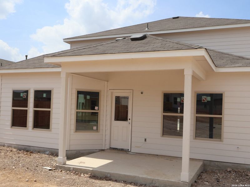 Exterior details and patio area of a home in Agave, San Antonio (Image 3).