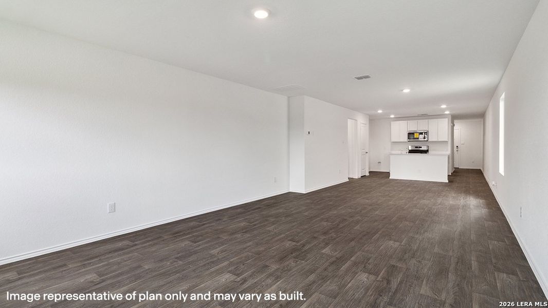 Spacious, unfurnished interior of a new home in Hickory Ridge, Elmendorf (Image 17).