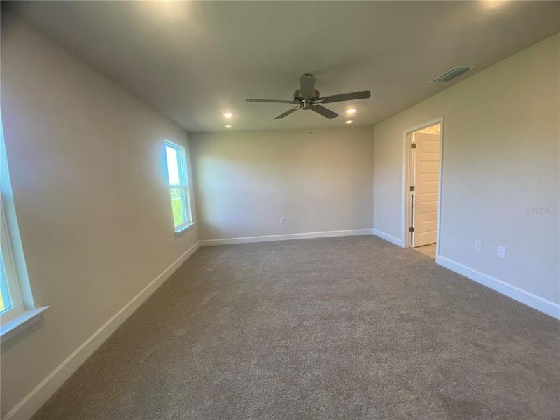 Spacious, unfurnished interior of a new home in Harmony Central, Harmony (Image 16). Spacious, unfurnished interior of a new home in Harmony Central, Harmony (Image 16).