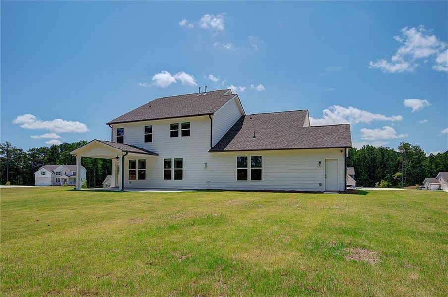 Exterior details and patio area of a home in , Senoia (Image 19).