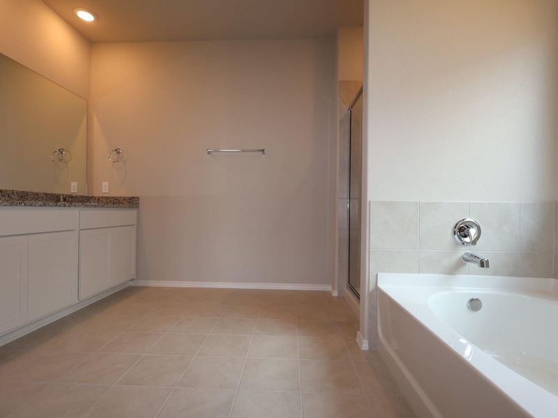 Spacious, unfurnished interior of a new home in Carillon, Manor (Image 6).