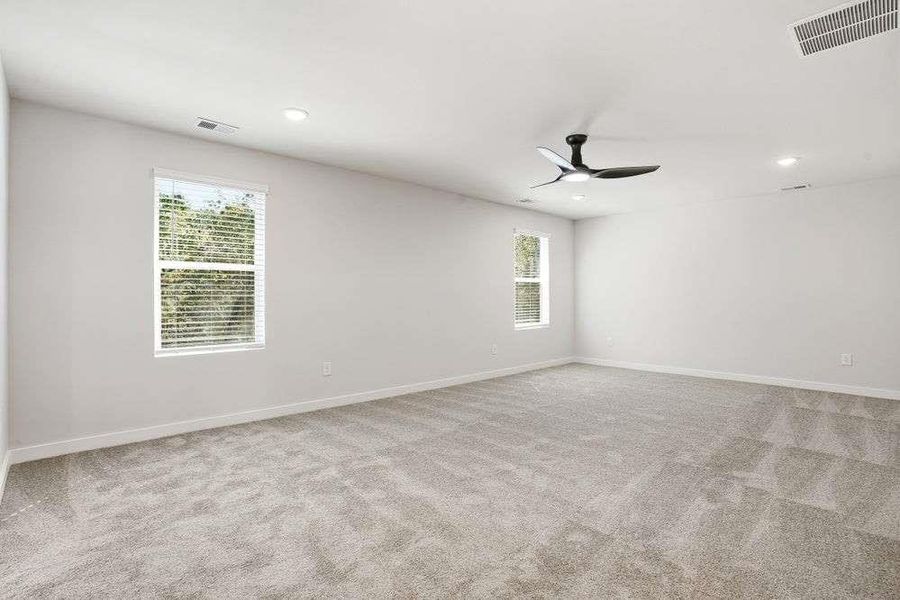 Spacious, unfurnished interior of a new home in Southern Hills, McDonough (Image 13).