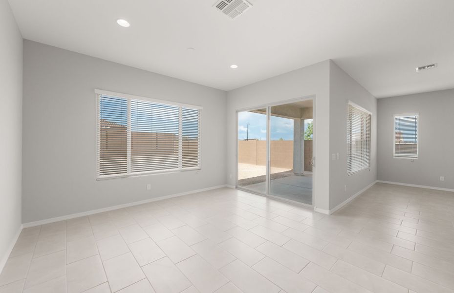 Spacious, unfurnished interior of a new home in Sun City Anthem at Merrill Ranch, Florence (Image 20). Spacious, unfurnished interior of a new home in Sun City Anthem at Merrill Ranch, Florence (Image 20).