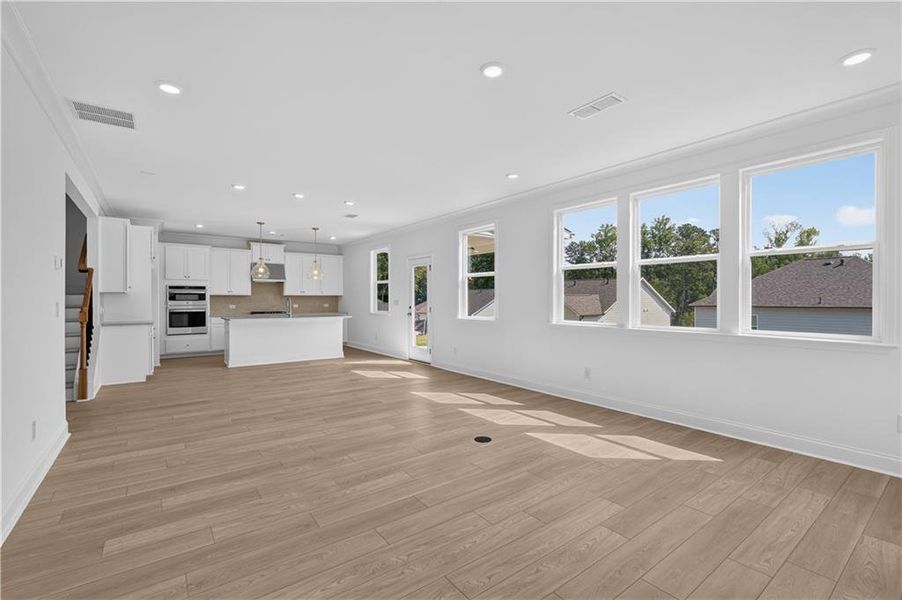 Spacious, unfurnished interior of a new home in Bailey Fence, Dacula (Image 46). Spacious, unfurnished interior of a new home in Bailey Fence, Dacula (Image 46).