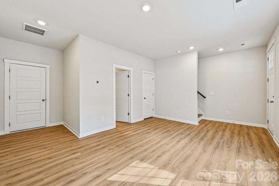 Spacious, unfurnished interior of a new home in Vanguard at Vermillion, Huntersville (Image 19). Spacious, unfurnished interior of a new home in Vanguard at Vermillion, Huntersville (Image 19).