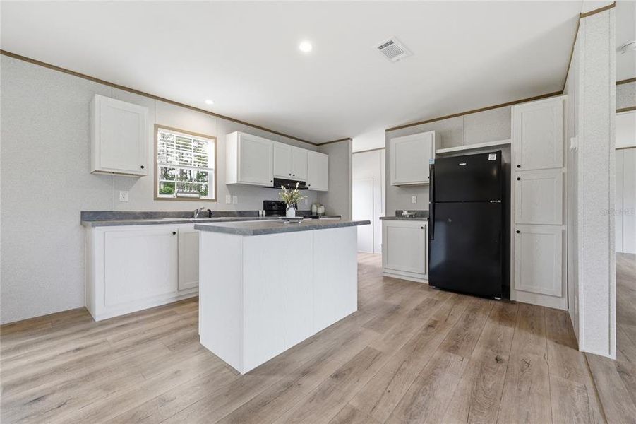Furnished interior view inside a new home in , Bronson (Image 9).