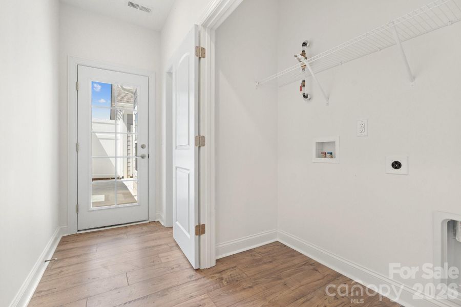 Spacious, unfurnished interior of a new home in , Asheville (Image 12).