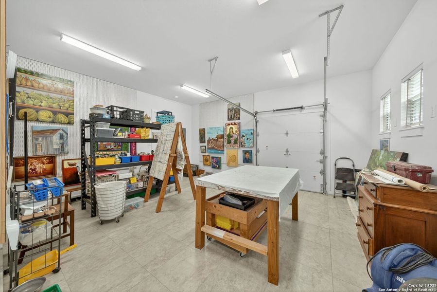 Image 33 of a home in . Image 33 of a home in .