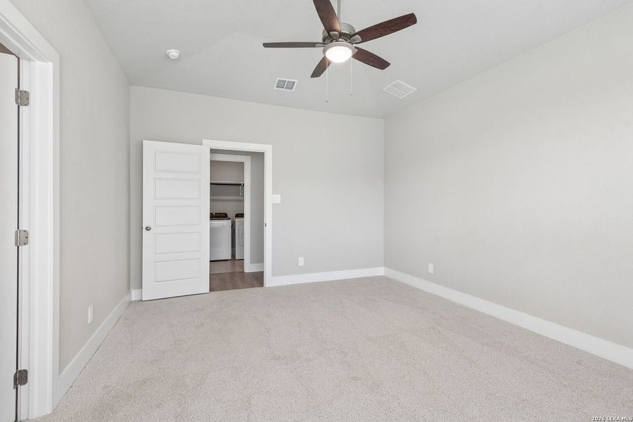Spacious, unfurnished interior of a new home in Royal Crest, San Antonio (Image 45).