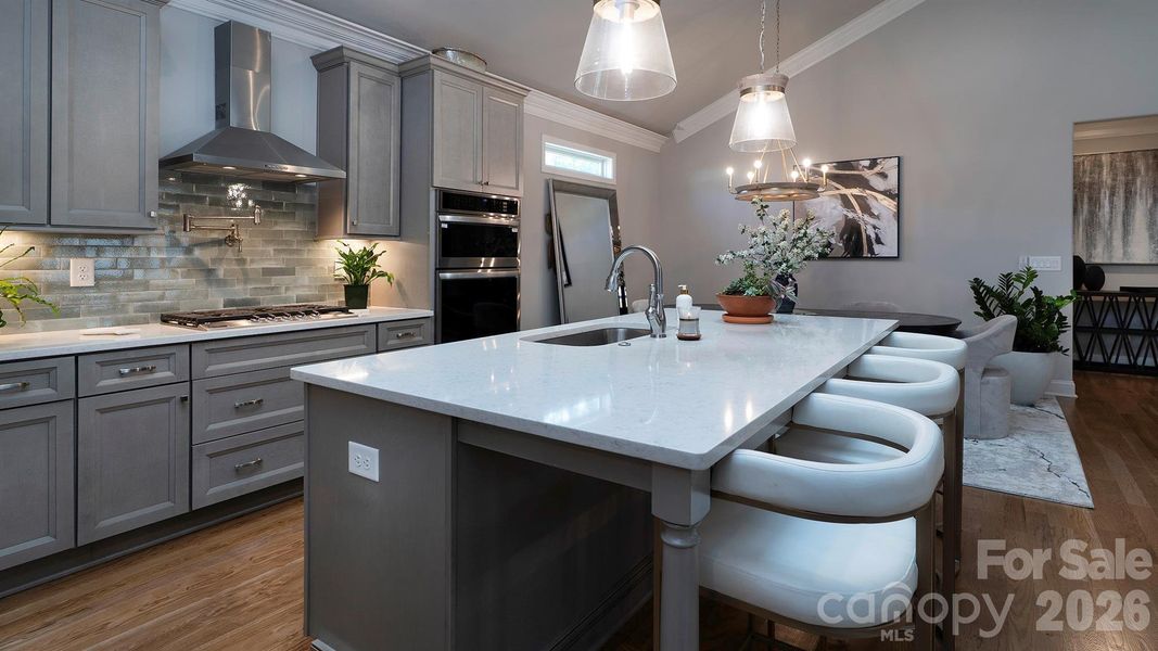 Chef's kitchen Chef's kitchen