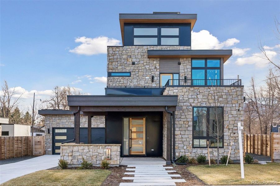 Front exterior of a new home in , Boulder, CO, highlighting curb appeal (Image 22).