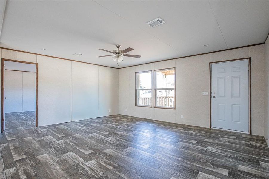 Spacious, unfurnished interior of a new home in , Azle (Image 17).