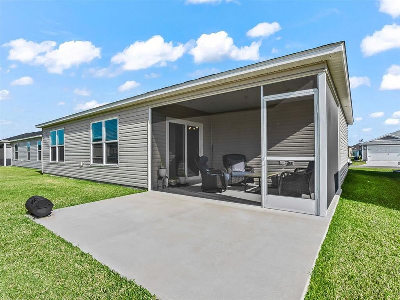 Exterior details and patio area of a home in , The Villages (Image 28).