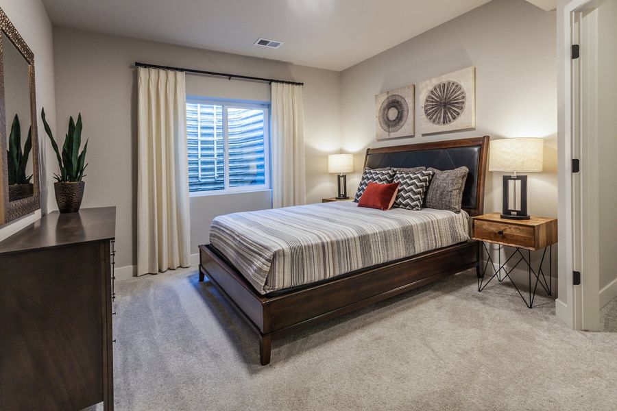 Representative furnished interior of a home built from the Galileo by Hartford Homes in Trailside, Timnath (Image 48).