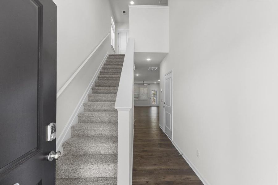 Representative unfurnished interior of a home built from the Karamea by Veranda Homes in Hitchcock Preserve 43', Aiken (Image 16).