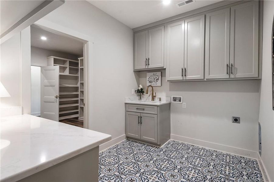 Furnished interior view inside a new home in , Canton (Image 9).
