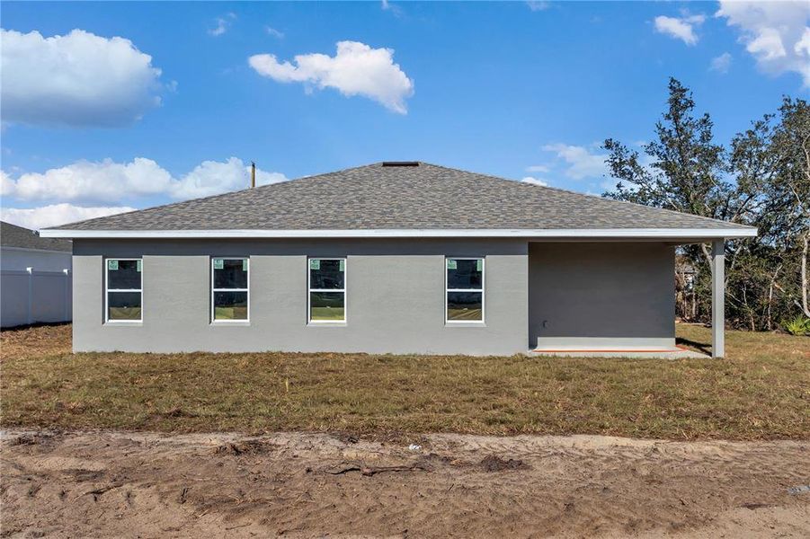 Exterior details and patio area of a home in , Ocala (Image 3).