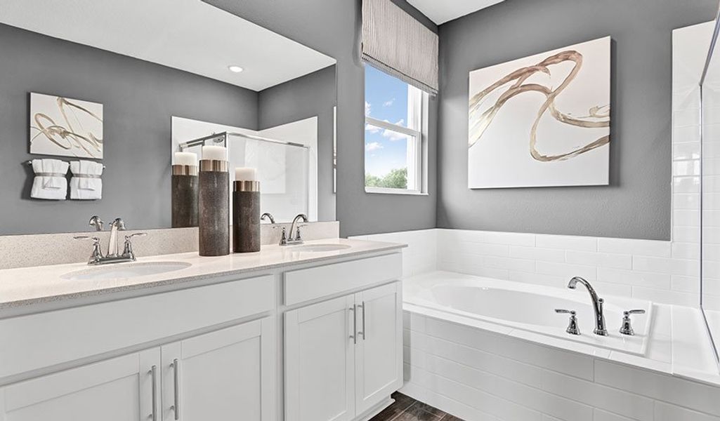 Slate-F927-TroonCreekPreserve Bathroom