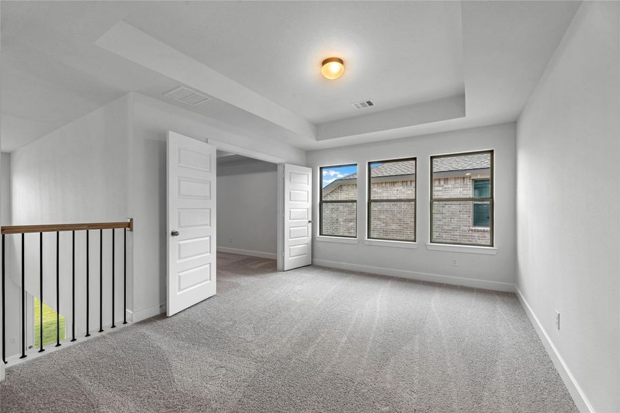 Representative image. Features, specifications, selections and colors may vary. Representative image. Features, specifications, selections and colors may vary.