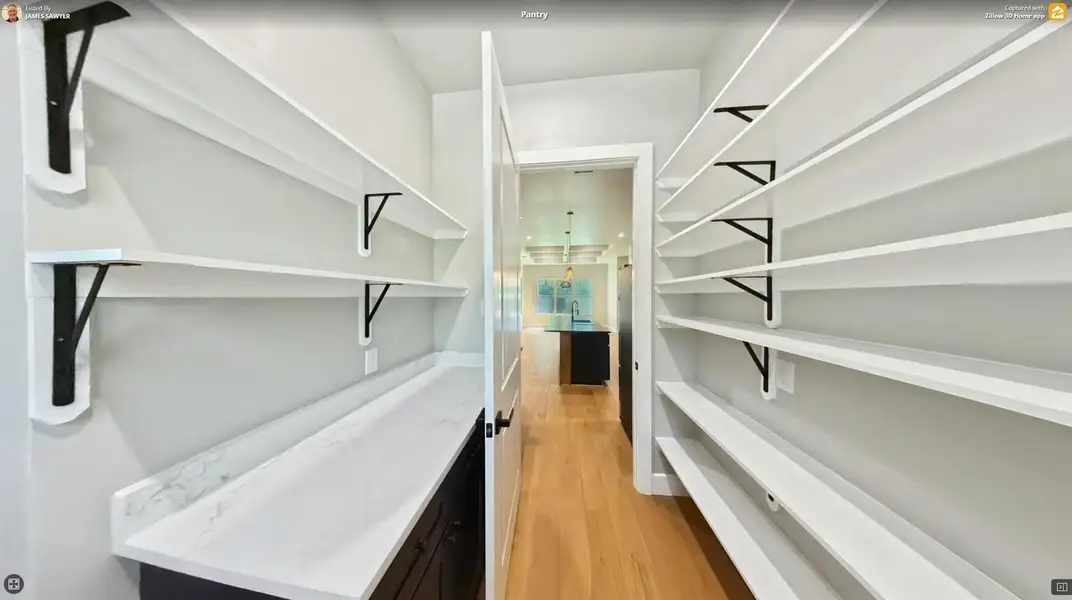 Furnished interior view inside a new home in , Conroe (Image 8).