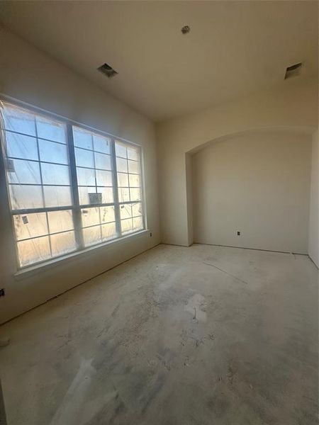 Dedicated dining or office off the foyer to the left