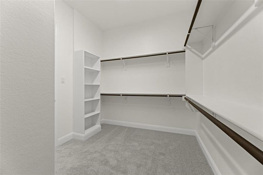 913 Darcy  Master Closet