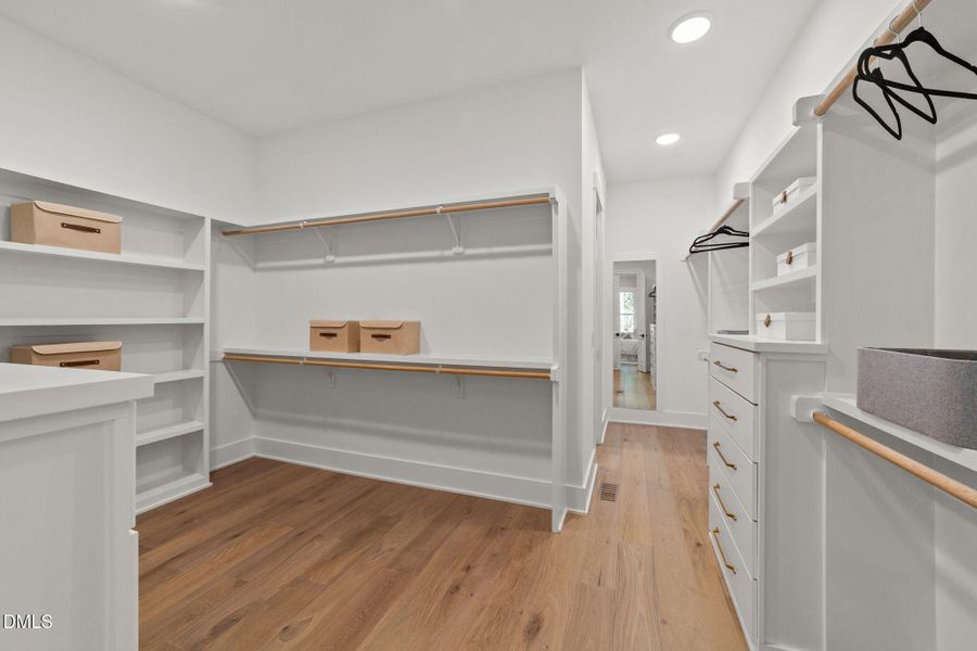 40-web-or-mls-VB4A0781 40-web-or-mls-VB4A0781