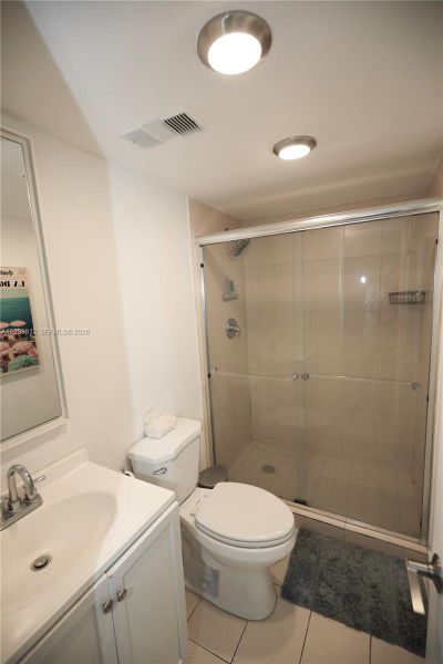 Furnished interior view inside a new home in , Miami (Image 10).