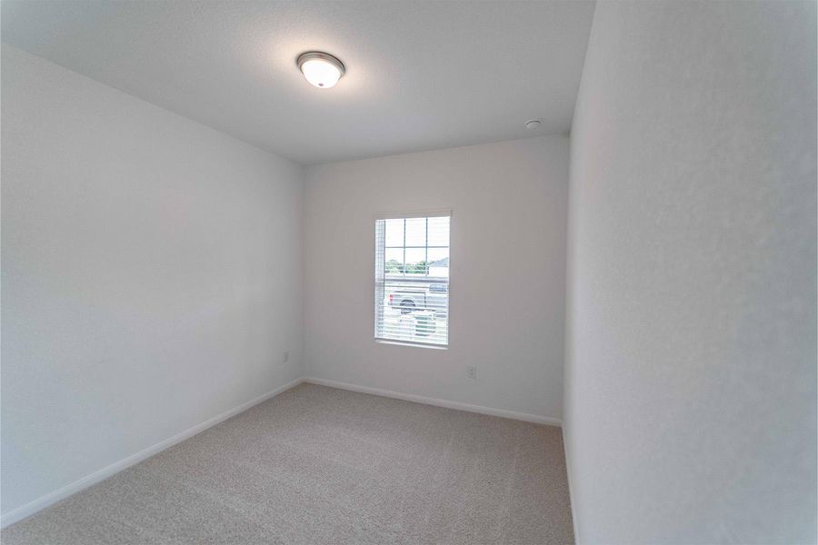 Spacious, unfurnished interior of a new home in Paramount, Kyle (Image 10).