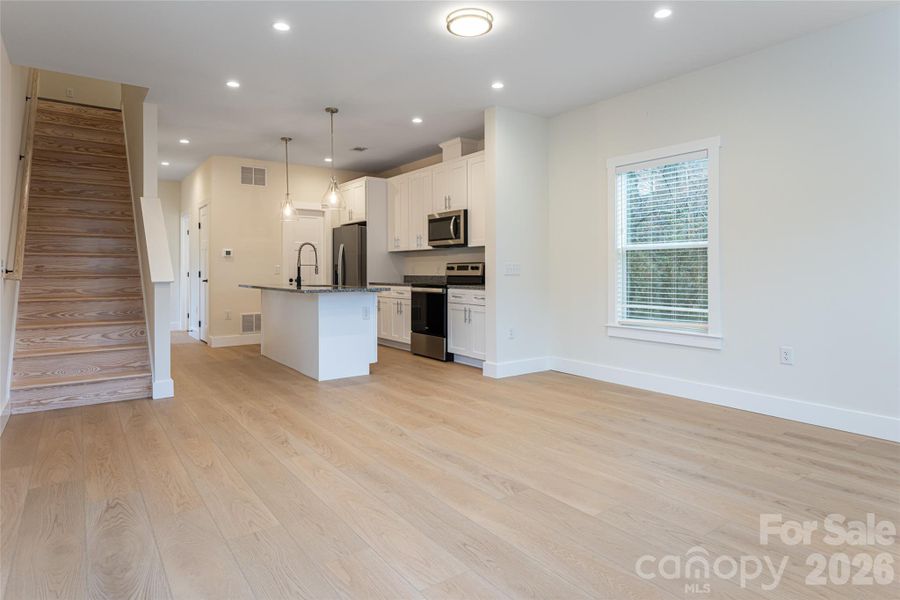 Spacious, unfurnished interior of a new home in , Asheville (Image 21).