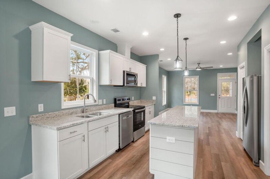 Furnished interior view inside a new home in , Seabrook (Image 9).
